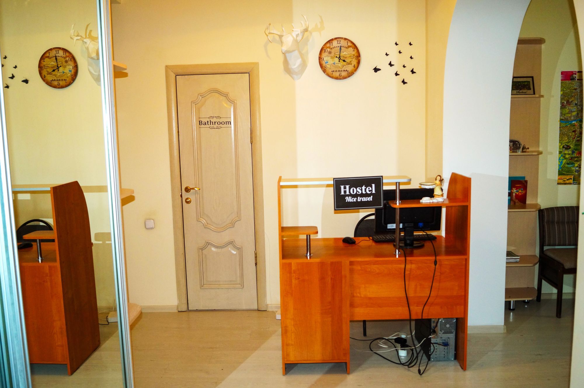 Hostel Nice Travel Astana Eksteriør billede