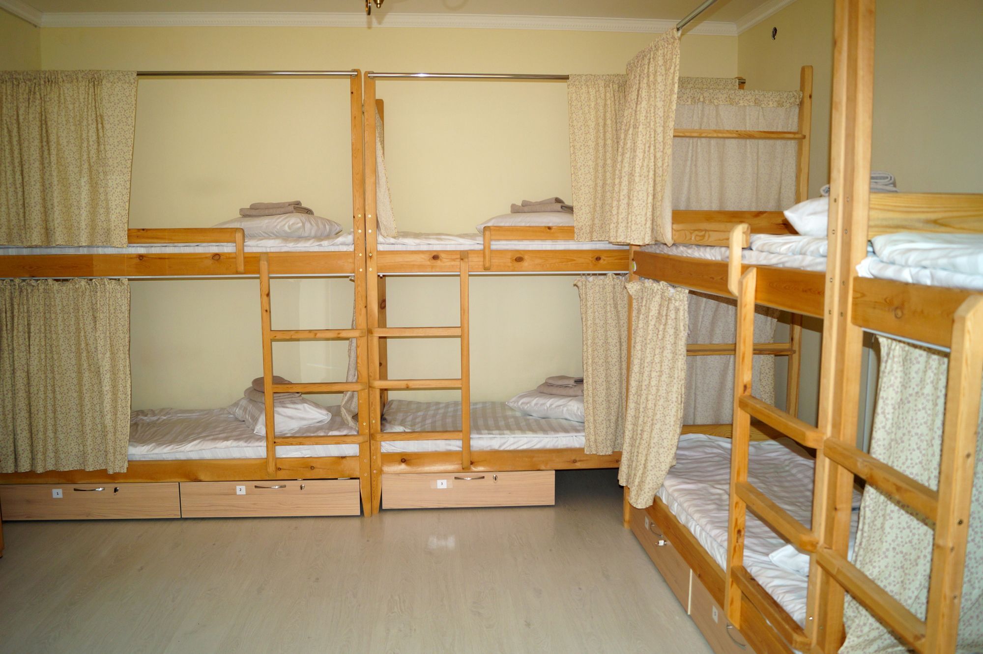 Hostel Nice Travel Astana Eksteriør billede